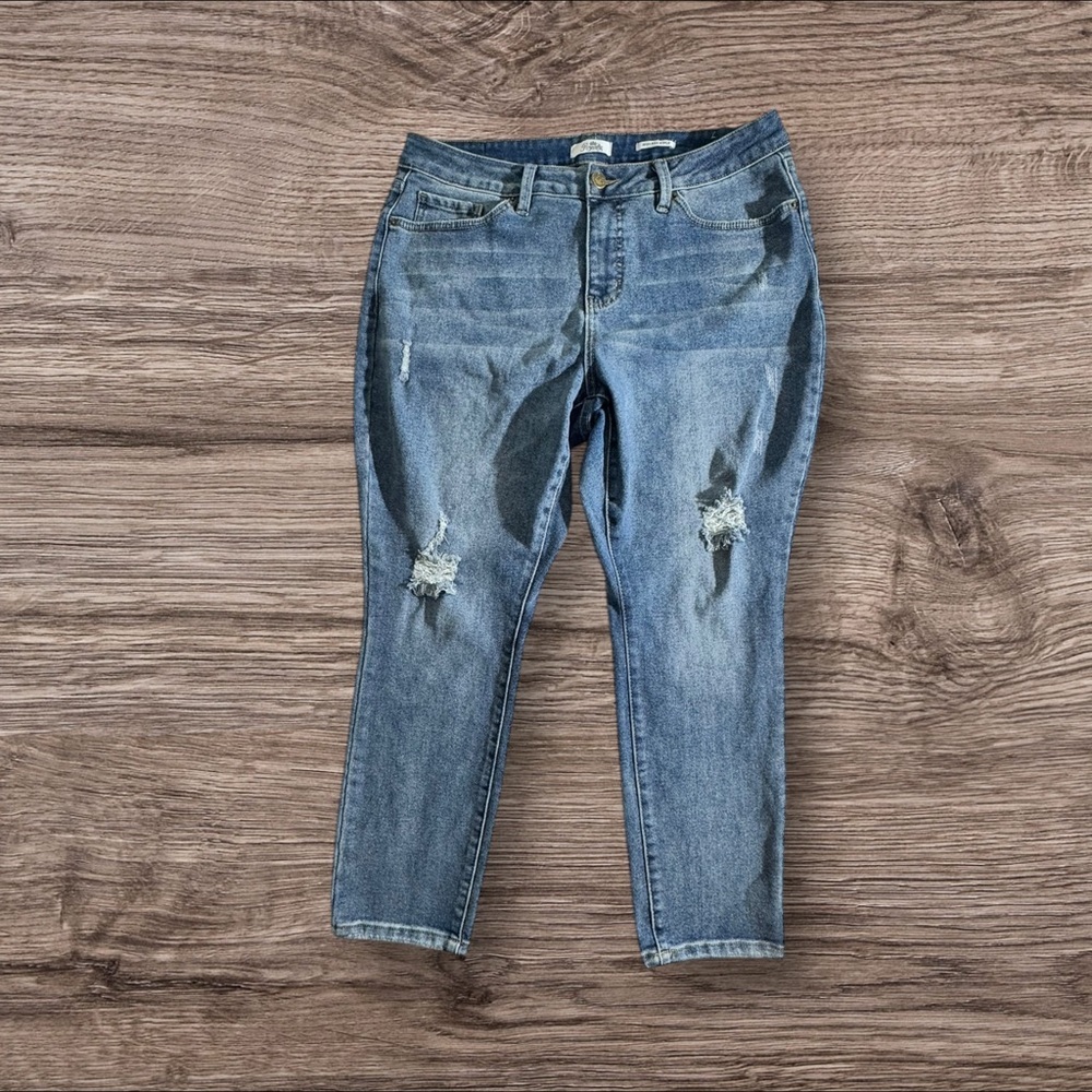 Royalty For Me Blue Distressed Ankle‎ Jeans
